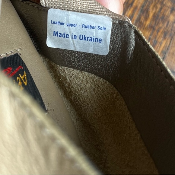 Aerosoles Leather Vintage Fisherman Sandals - Picture 6 of 11